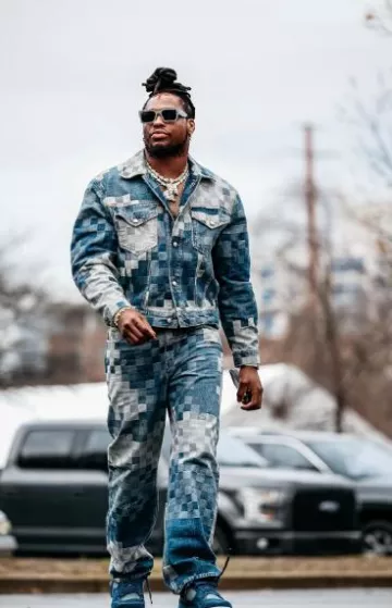 Lunettes de soleil Louis Vuitton Black Pearls LV Clash portées par Derrick Henry sur le compte Instagram @imdroc15