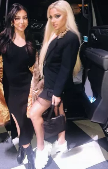 Mocassins Prada Monolith en cuir brossé portés par Gabi DeMartino sur sa story Instagram le 6 janvier 2024