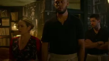 Vestido de Tanya Taylor Blaire usado por Davia Moss (Emma Hunton) como se ve en Good Trouble (T05E12)