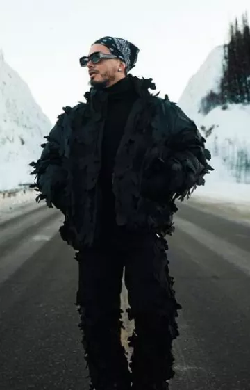 Off-White x Post Archive Faction Black Leaves Jacket worn by J Balvin on the Instagram account @jbalvin