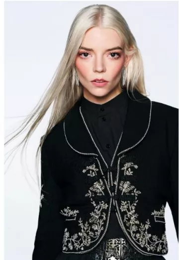 Dior Metamorphose Belt worn by Anya Taylor-Joy at Elle Japan on January, 2024