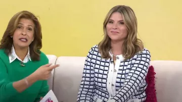 Veronica Beard Lavigne Cardigan en coton biologique à carreaux porté par Jenna Bush Hager comme on le voit dans Today with Hoda & Jenna le 12 janvier 2024