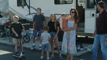 Billabong Mi­di Dress worn by Jasmine Roth as seen in Help! I Wrecked My House (S04E10)