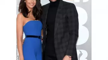 Manteau en tissu noir (Mark Wright) dans Fool Me Once (S01E01)