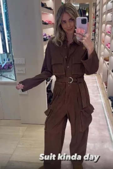 Apple Iphone Silicone Case with Magsafe in Lilac used by Chiara Ferragni on her Instagram Story on January 17, 2024