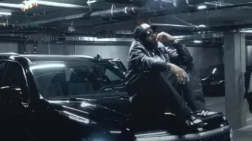 Saint Laurent Black Chunky Rectangle Sunglasses (SL654) worn by Brent Faiyaz in Brent Faiyaz - Pistachios [Official Video]