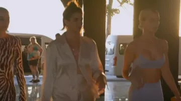 Rumours Pretty Woman Ensemble en soie porté par Kate Maloney comme on le voit dans Vanderpump Rules (S10E10)