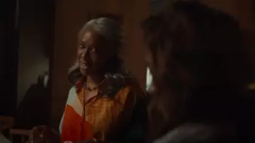 Akris Wool Mousseline Liquid Light Print Tunic Blouse worn by Dyan (April Grace) as seen in Three Women (S01E10)