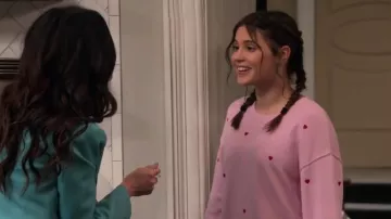 Sudadera Rails Ramona usada por Sofia Capanna como se ve en Extended Family (S01E05)