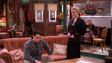 des années 80 brodé à la main vert forêt foncé Cardigan porté par Phoebe Buffay (Lisa Kudrow) comme on le voit dans Friends (S01E17)
