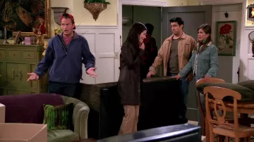 années 2000 sauge velours côtelé Sherpa Trucker veste portée par Rachel Green (Jennifer Aniston) comme on le voit dans Friends (S09E16)