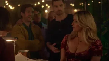 Vestido Brielle de la colección Lait usado por Davia Moss (Emma Hunton) como se ve en Good Trouble (T05E14)