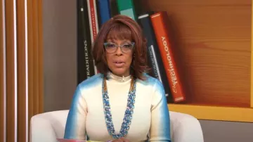 Robe Hanifa Marya portée par Gayle King vue dans CBS Mornings le 23 janvier 2024