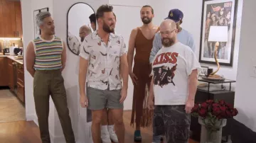Todd snyder La Quebrada Cliff Diver Print Camp Collar Short Sleeve Shirt worn by Bobby Berk as seen in Queer Eye (S08E02)