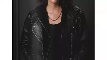 Veste en cuir noir pour femme de Jamie Douglas (Shelley Hennig) dans Cult Killer