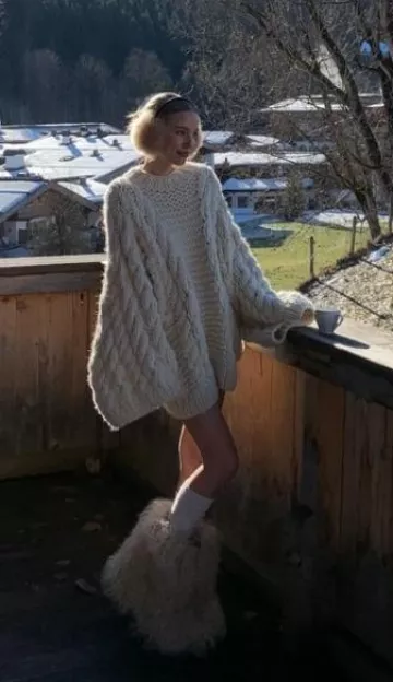 Bogner Les Arcs Shearling Snow Boots worn by Leonie Hanne on her Instagram Story on January 29, 2024
