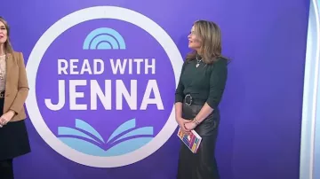 Cinturón de cuero con hebilla de la firma Sergio Hudson usado por Jenna Bush Hager como se ve en Today el 29 de enero de 2024