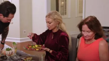 Tucker Brown Ishani Earrings - Ivory worn by Natalie Mordovtseva as seen in 90 Day: The Single Life (S04E05)