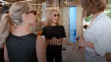 Top Rta Angelo porté par Lisa Hochstein dans The Real Housewives of Miami (S06E14)