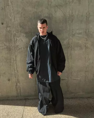 Tiffany HardWear graduated link necklace in sterling silver of Arón Piper on the Instagram account @aron.piper