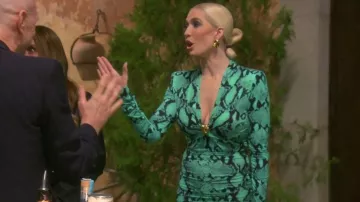 Roberto Cavalli Robe mi-longue à imprimé peau de serpent portée par Erika Girardi dans The Real Housewives of Beverly Hills (S13E14)