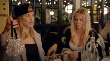 Pochette de soirée Valleycomfy Bling Bling Crystals portée par Ariana Madix comme on le voit dans Vanderpump Rules (S11E01)