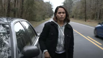 Levi's Ex-Boyfriend Sherpa Trucker Denim Jacket In Black worn by Jackie Quiñones (Monica Raymund) as seen in Hightown (S02E10)