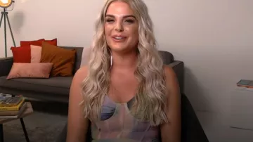 Jolie petite robe moulante portée par Kirsten comme on le voit dans 90 Day Fiancé : The Other Way (S05E22)