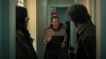 Survêtement Adidas porté par Kyle (James Swanberg) dans The Bear (S02E05)
