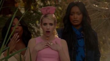 la camisa de pájaro Sandro azul y negra usada por Zayday (Keke Palmer) en Scream Queens s02e10