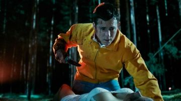 Chaqueta amarilla de Jerry Hickfang (Ryan Reynolds) en The Voices