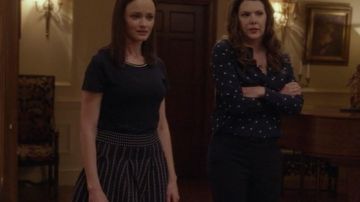 Falda Maje de Rory Gilmore (Alexis Bledel) en Gilmore Girls temporada 1