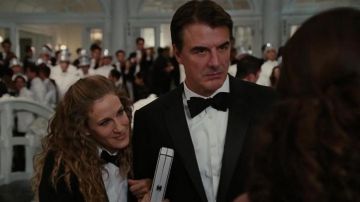 The minaudière Coco Chanel to Carrie Bradshaw (Sarah Jessica Parker) in Sex and the City 2