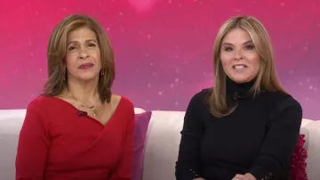 Kendra Scott Danielle Convertible Link Earrings worn by Hoda Kotb as seen in Today with Hoda & Jenna on February 5, 2024