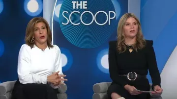 Robe mi-longue en crêpe Sergio Hudson Signature portée par Jenna Bush Hager comme on le voit dans Today with Hoda & Jenna le 6 février 2024