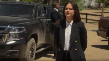A.L.C. Sedgwick II Blazer de doble pecho usado por Callie Adams Foster (Maia Mitchell) como se ve en Good Trouble (T05E16)