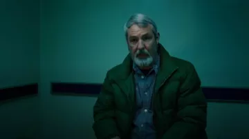 Vans Puffer Jacket in Green worn by Martin Stone (Neil Morrissey) as seen in Finders Keepers (S01E04)