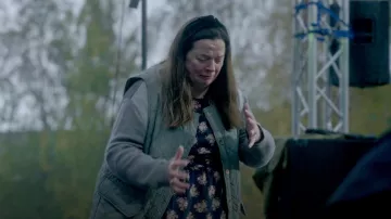 Villa Curve Quilted Vest worn by Mary Ann Bolt (Helen Norton) as seen in Sanctuary: A Witch's Tale (S01E07)