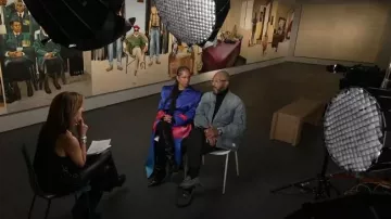 Veste en jean ceinturée Ambush portée par Swizz Beatz comme on le voit dans Aujourd’hui le 7 février 2024