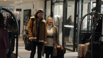 Chaqueta Topman Borg usada por Nate (Charlie Kerr) como se ve en Jann (T03E05)