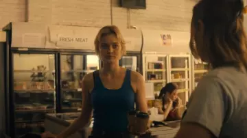 Zimmermann Gin­ger Scoop Neck Tank worn by Mandy Bond (Bella Heathcote) as seen in Scrublands (S01E04)