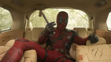 Máscara de disfraz usada por Wade Wilson / Deadpool (Ryan Reynolds) como se ve en la película Deadpool 3