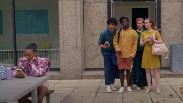 La chemise Iris Label Edition Malva portée par Cece Parker-Jones (Hailey Romain) dans Spellbound (S01E24)