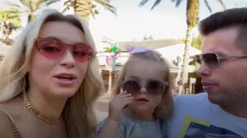 Gafas de sol de ojo de gato de Alexander McQueen usadas por Yara Zaya como se ve en 90 Day Diaries (S05E05)