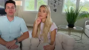 Zara Shoulder Pad Shirt Minimalist Cropped Top Peach worn by Yara Zaya as seen in 90 Day Diaries (S05E05)