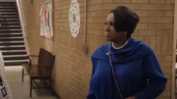 Zara Knotted Wool Sweater worn by Barbara Howard (Sheryl Lee Ralph) as seen in Abbott Elementary (S03E03)
