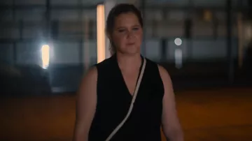 Elie Tahari Judith Blouse worn by Beth (Amy Schumer) as seen in Life & Beth (S01E07)