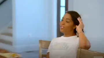 T-shirt de tennis Lacoste porté par Lisa Nicole Cloud dans Married to Medicine (S10E12)