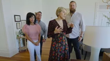 Boden Blouson Sleeve Maxi Tea Dress usado por Erin Napier como se ve en Home Town (S08E05)