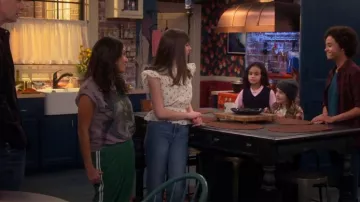 Levi's Ribcage Straight Ankle Jeans worn by Hannah (Lauren Lindsey Donzis) as seen in Punky Brewster (S01E10)